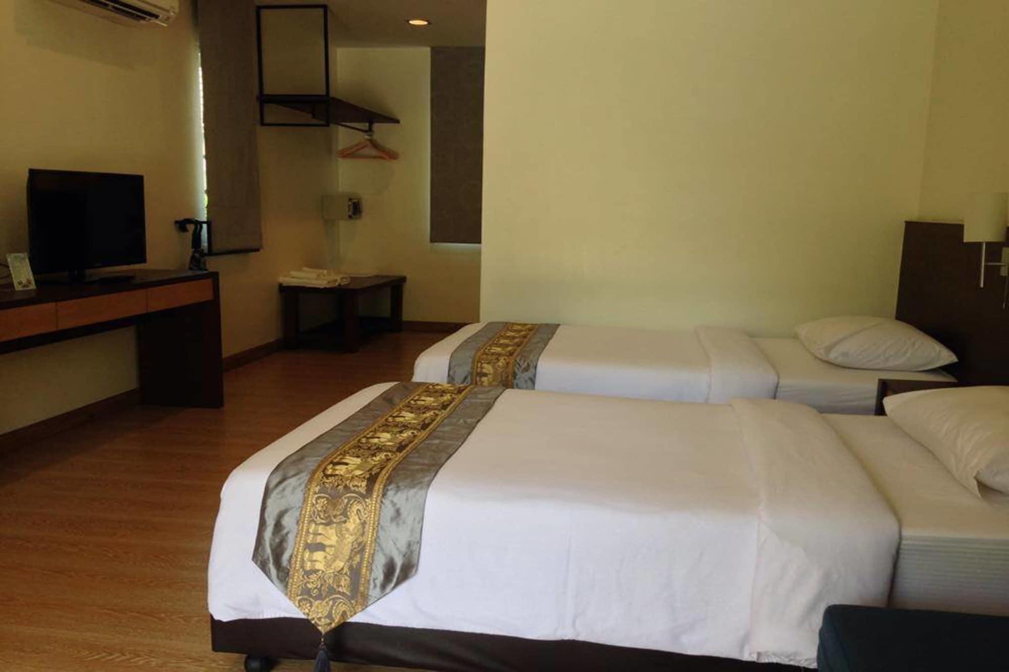 Baan Klang Aow Beach Resort Ban Krut  Exteriér fotografie